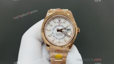 Rolex Sky-dweller 42mm 9002 Movement White Face Rose Gold Oyster Band Watch